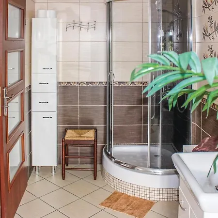 Four-bedroom Holiday In